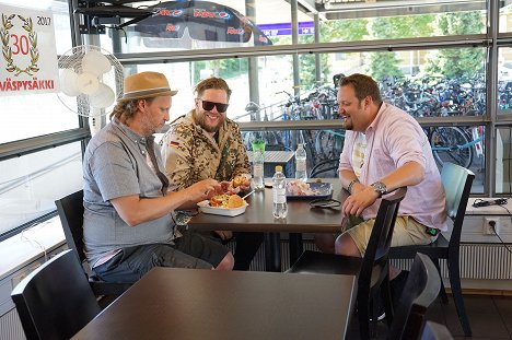 Kim Sainio, Samae Koskinen, Sami Hedberg - Burger Tour - Photos