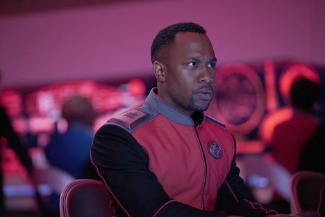 J. Lee - The Orville - Identita, část druhá - Z filmu