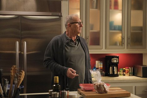 Ed O'Neill - Modern Family - The Wild - Photos