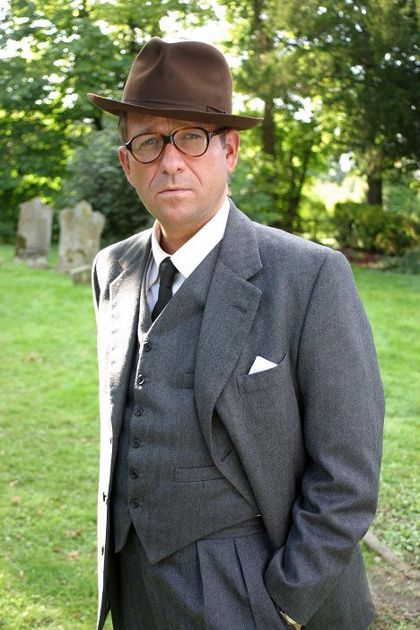 Sean Pertwee - Agatha Christie's Marple - Die Schattenhand - Filmfotos
