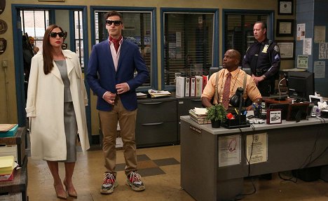 Chelsea Peretti, Andy Samberg - Brooklyn Nine-Nine - Four Movements - Photos