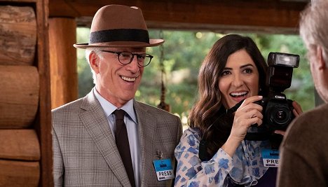 Ted Danson, D'Arcy Carden - The Good Place - Don't Let The Good Life Pass You By - Photos
