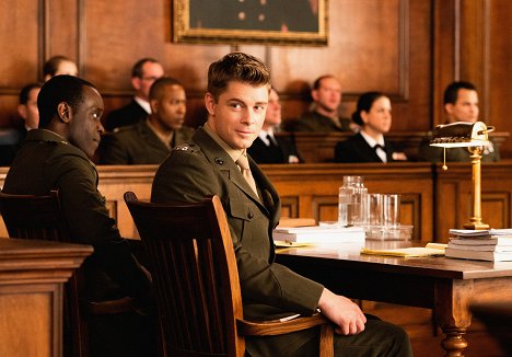 Ato Essandoh, Luke Mitchell - The Code - Blowed Up - De la película