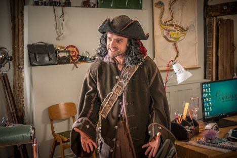 Ciaran Griffiths - Shakespeare & Hathaway: Private Investigators - Toil and Trouble - Photos