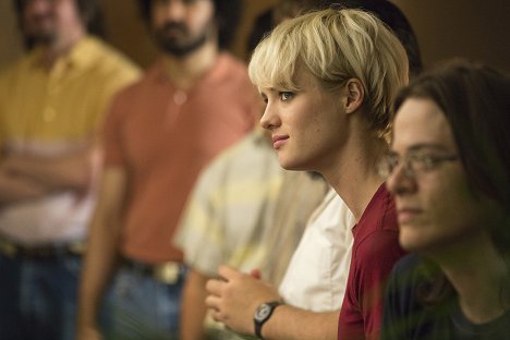 Mackenzie Davis - Halt and Catch Fire - PC Rebelové - Landfall - Z filmu