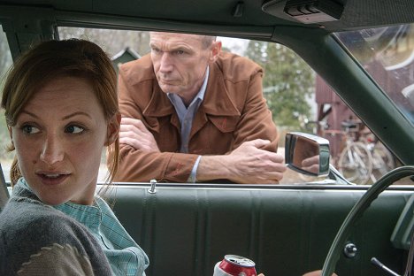Kerry Bishé, Toby Huss - Halt and Catch Fire - Extract and Defend - Filmfotos