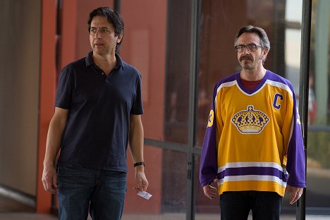 Ray Romano, Marc Maron - Maron - Marc's New Friend - Z filmu