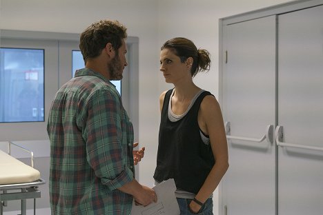 Angel Bonanni, Stana Katic - Absentia - Rückkehr zum FBI - Filmfotos