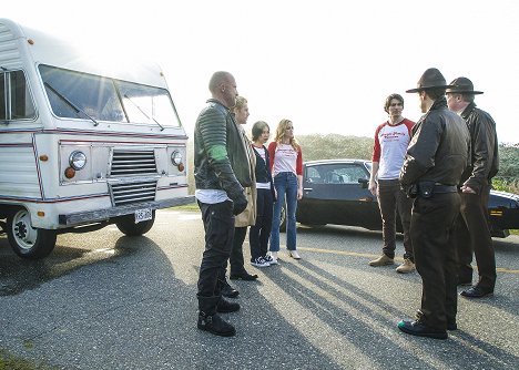 Dominic Purcell, Matt Ryan, Ramona Young, Caity Lotz, Brandon Routh - Legends of Tomorrow - The Getaway - Photos