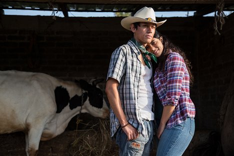 Hoze Meléndez, Renata Vaca - #Lady Rancho - Promóció fotók