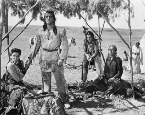 Suzan Ball, Victor Mature, Keith Larsen, Paul Guilfoyle - Chief Crazy Horse - Z filmu