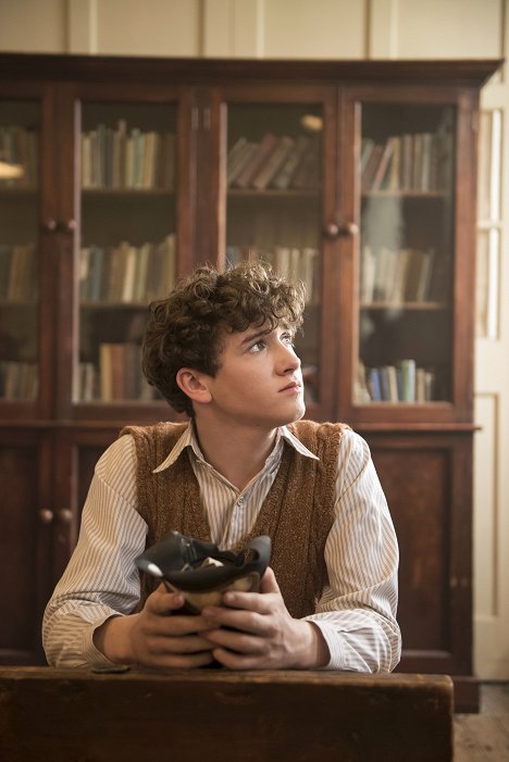 Art Parkinson - Zoo - Photos