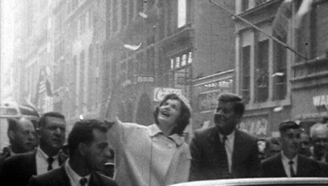 Jacqueline Kennedy, John F. Kennedy - Jackie Kennedyn taistelu - Kuvat elokuvasta