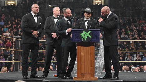 Monty Sopp, Brian James, Sean Waltman, Shawn Michaels, Paul Levesque - WWE Hall of Fame 2019 - Van film
