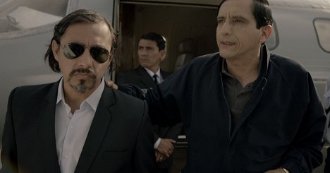 Miguel Iza - Caiga quien caiga - Do filme