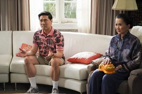 Randall Park, Lucille Soong - Fresh Off the Boat - No Apology Necessary - Photos
