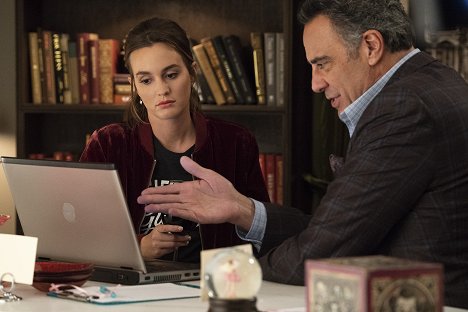 Leighton Meester, Brad Garrett - Single Parents - Win a Lunch with KZOP's Will Cooper! - Film
