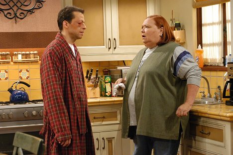Jon Cryer, Conchata Ferrell - Two and a Half Men - Hi, Mr. Horned One - Photos