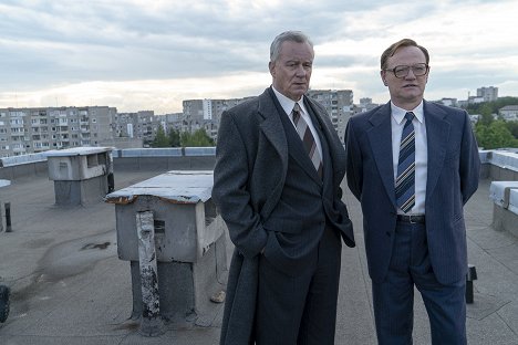 Stellan Skarsgård, Jared Harris - Černobyl - Please Remain Calm - Z filmu