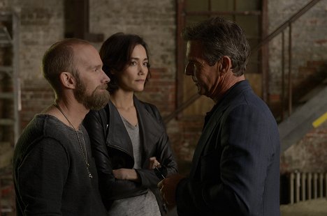 Sandrine Holt, Dennis Quaid - The Art of More - El Calvo - De la película