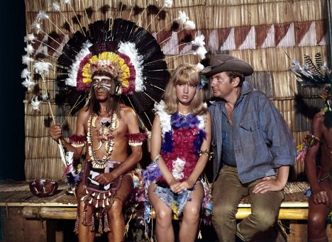 Gillian Hills, Harald Juhnke - Duelo en el Amazonas - De la película