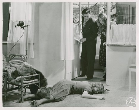 Kotti Chave, Ingrid Bergman, Tutta Rolf - Dollar - Kuvat elokuvasta