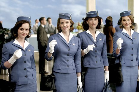 Christina Ricci, Kelli Garner, Karine Vanasse, Margot Robbie - Pan Am - Pilot - Filmfotos