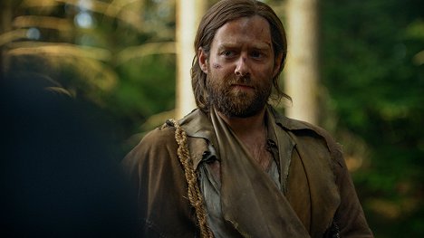 Richard Rankin - Outlander - Providence - Photos