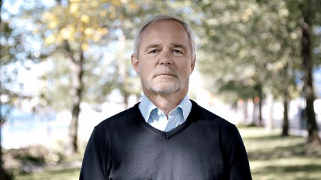 Niklas Simberg - Lääketieteen uudet kuviot - Promóció fotók