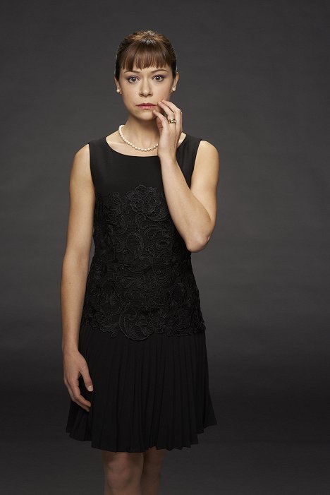 Tatiana Maslany - Orphan Black - Season 2 - Promo