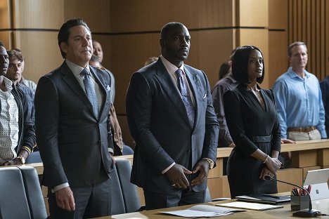 Scott Cohen, Adewale Akinnuoye-Agbaje, Skye P. Marshall