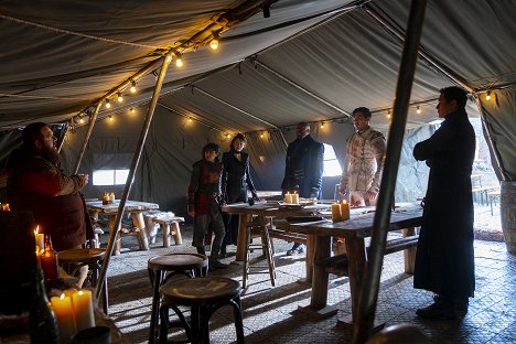 Nick Frost, Ally Ioannides, Emily Beecham, Sherman Augustus, Lewis Tan - Into the Badlands - Chapter XXXI: Requiem for the Fallen - Filmfotos