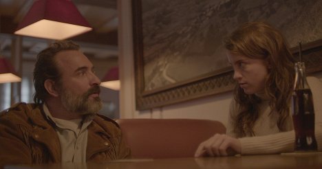 Jean Dujardin, Adèle Haenel - La chaqueta de piel de ciervo - De la película
