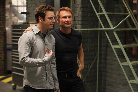 Bret Harrison, Christian Slater - Breaking In - Tis Better to Have Loved and Flossed - Filmfotos