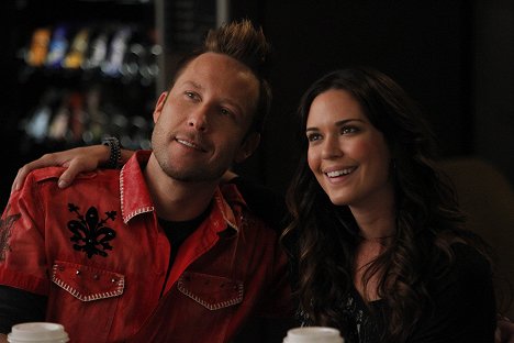 Michael Rosenbaum, Odette Annable - Breaking In - The Need for Speed - Photos