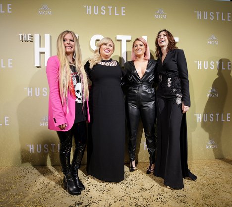 The World Premiere of THE HUSTLE on May 8, 2019 at the ArcLight Cinerama Dome in Los Angeles, California - Avril Lavigne, Rebel Wilson, Meghan Trainor, Anne Hathaway - Podfukářky - Z akcí
