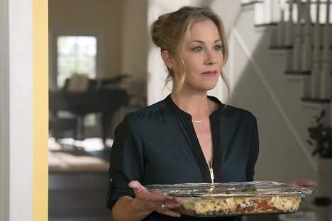 Christina Applegate - Smrt nás spojí - Pilotní díl - Z filmu