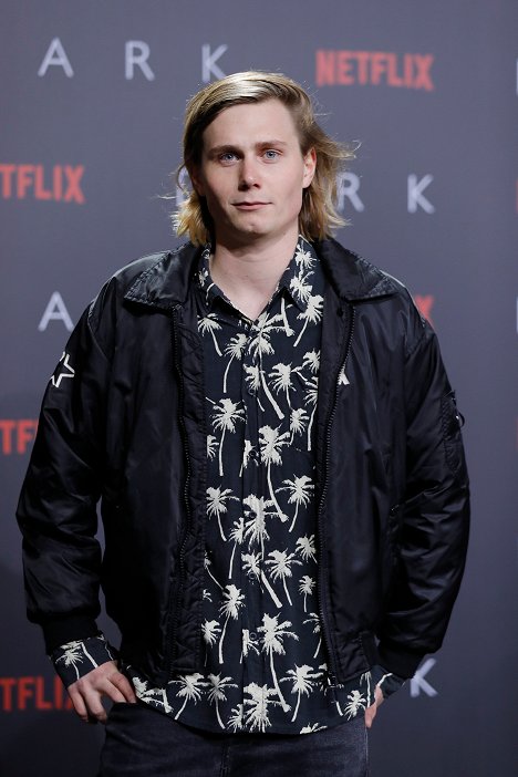 Premiere of the first German Netflix series 'Dark' at Zoo Palast on November 20, 2017 in Berlin, Germany - Moritz Jahn - Dark - Season 1 - Events