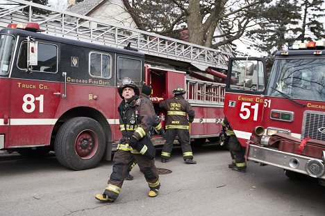 David Eigenberg - Chicago Fire - No Such Thing as Bad Luck - Photos