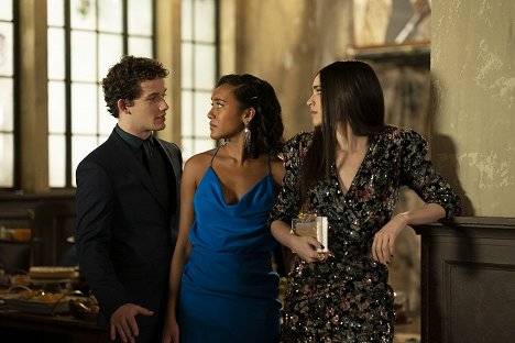 Eli Brown, Sydney Park, Sofia Carson - Pretty Little Liars: The Perfectionists - Lie Together, Die Together - Photos