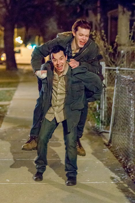 Noel Fisher, Cameron Monaghan - Shameless - South Side Rules - Photos