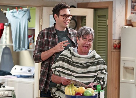Nelson Franklin, Beau Bridges - The Millers - The Mother Is In - Photos