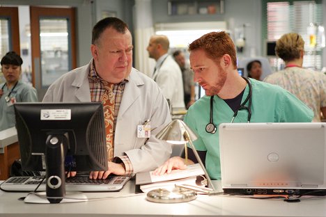 Troy Evans, Scott Grimes - Emergency Room - In einem anderen Licht - Filmfotos
