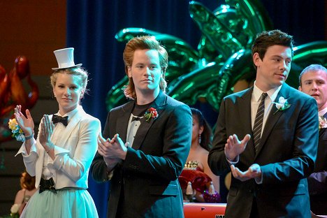 Heather Morris, Cory Monteith - Glee - Auf einem Ball vor unserer Zeit - Filmfotos