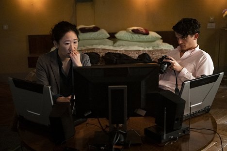 Sandra Oh, Edward Bluemel - Na mušce - Wide Awake - Z filmu