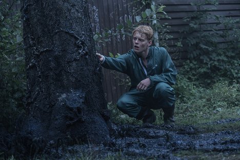 Lucas Lynggaard Tønnesen - A gyilkos eső - Az érintkezés kerülendő - Filmfotók