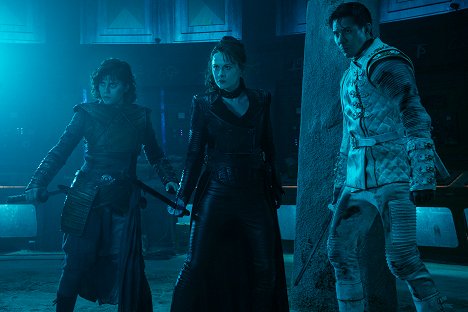 Ally Ioannides, Emily Beecham, Lewis Tan - Into the Badlands - Sedmička jde do boje - Z filmu