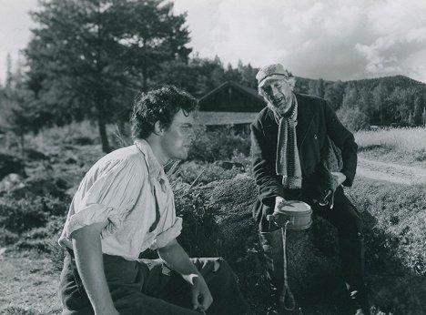 Alf Kjellin, Ivar Hallbäck - Driver dagg faller regn - Filmfotos