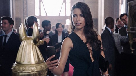 Sofia Pernas Galerie Z Filmu Csfd Cz