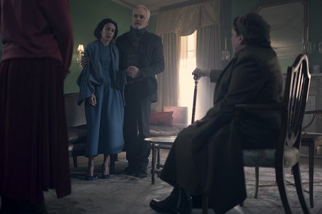 Julie Dretzin, Bradley Whitford - The Handmaid's Tale : La servante écarlate - Mary et Martha - Film